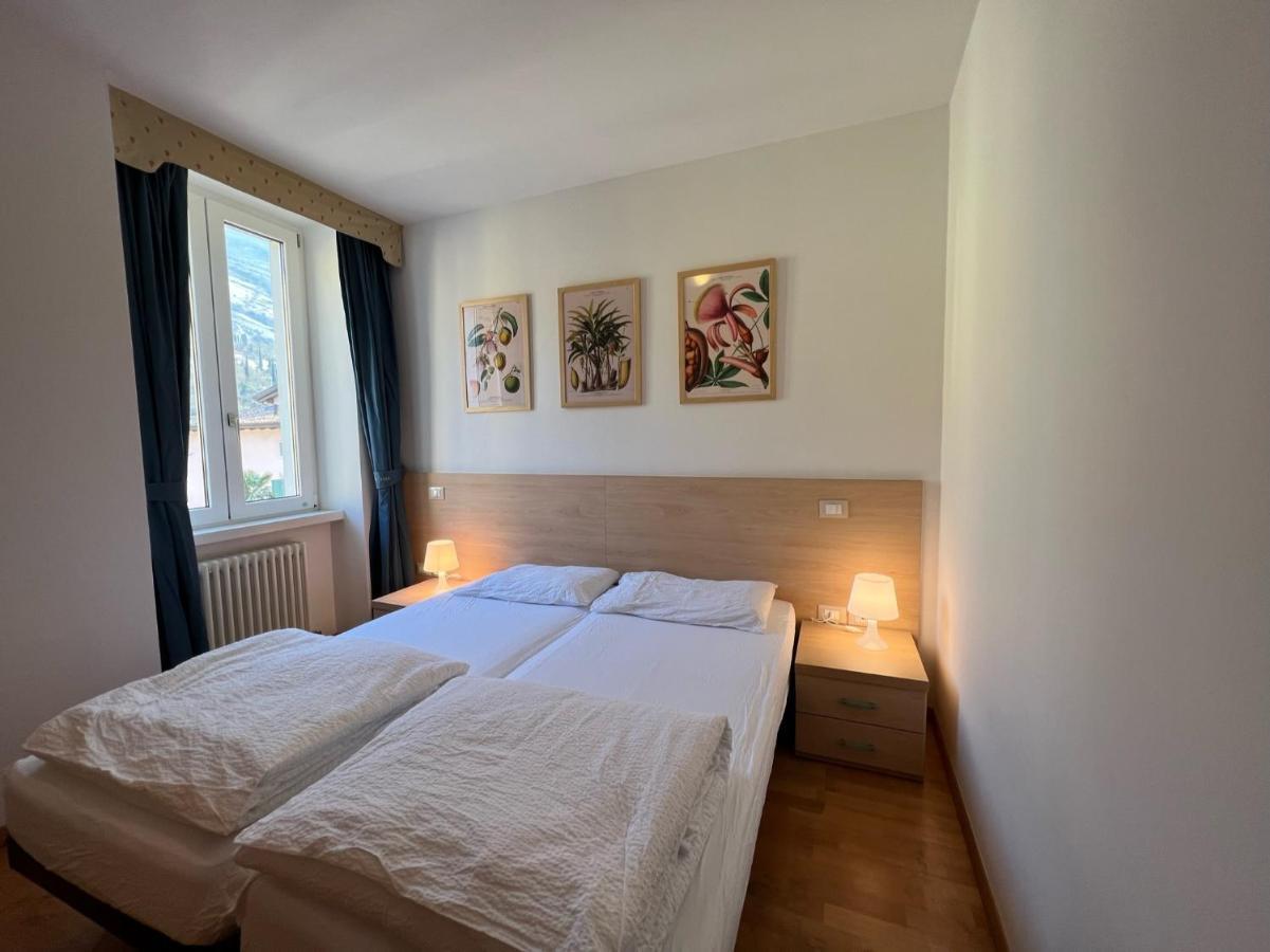 Appartamenti Baia Azzurra 5. Torbole Sul Garda Exterior foto