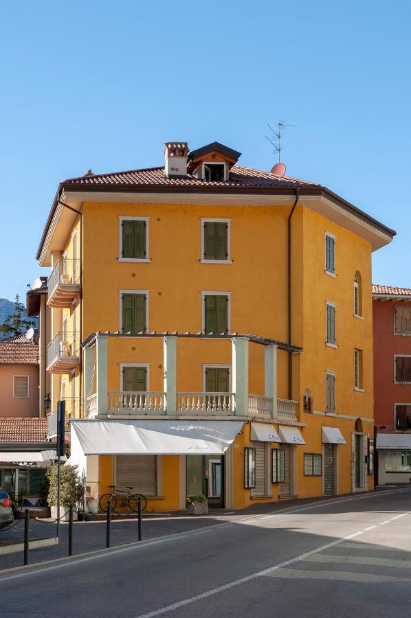Appartamenti Baia Azzurra 5. Torbole Sul Garda Exterior foto